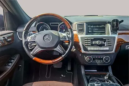 صورة 10 لـ 2015 Mercedes-BENZ M-CLASS