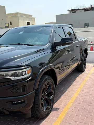 2023 Dodge RAM 1500 照片 2