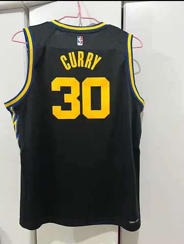 Stephen Curry #30 Golden State Warriors NBA Jersey - Black, Size XL/ Medium Adult
