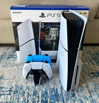 PS5 Slim 1Tb Disc Edition UAE Version FC26 Bundle For Sale