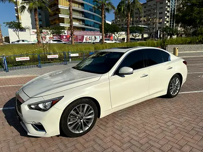 2024 Infiniti Q50 照片 2