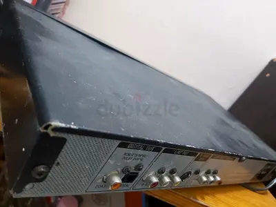 Excellent Sony DVD player in excellent condition; works well and comes with a remote control.