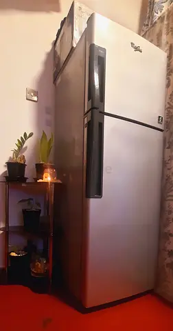 ثلاجة
