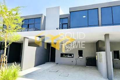 Elegant Townhouse|Full Privacy|Close to Pool