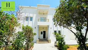 Beautiful 4BR Villa Big Garden Area