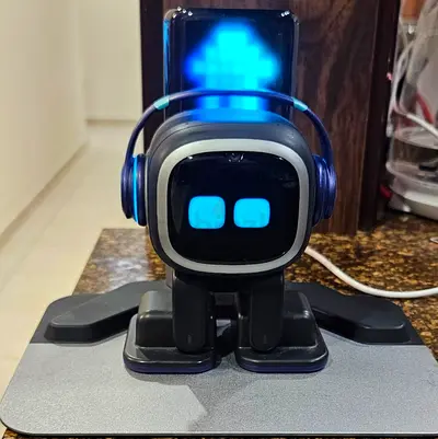 Interactive Talking Robot Toy with LED Display and Headphones