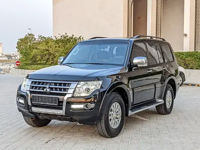 Mitsubishi Pajero 2015 GLS Medium Line | GCC Specs | Well Maintained Premium Condition With Low KM