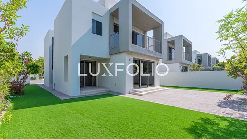 Large Plot | Well Maintained | Vacant
