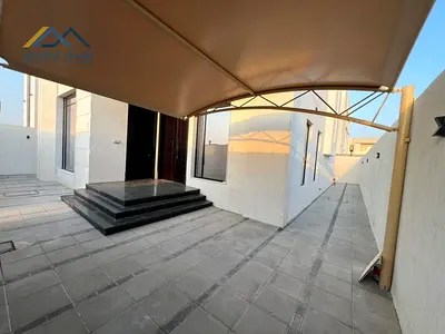 5 Master Bedrooms 7 Bathrooms Large Majlis Spacious Living Room Private Yard Maid Room