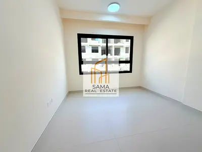 1bhk with balcony and wardrobe 2 washroom available just for 40 k