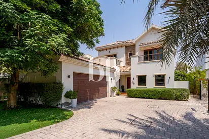 Golf & Lake view | Standalone | Private Pool