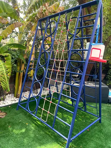 Sturdy Outdoor Kids Climbing Frame with Rope Net