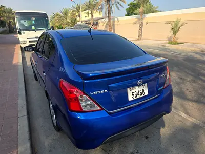 Nissan Versa 2015