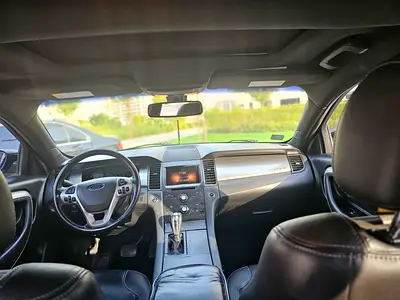 2015 FORD TAURUS 照片 9