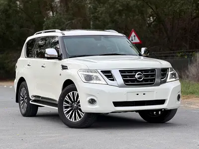 Nissan Patrol LE Platinum City 2014 | GCC Specs | Well Maintained