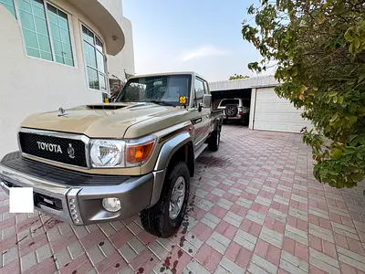 صورة 2 لـ 2015 Toyota LAND CRUISER 70 SERIES
