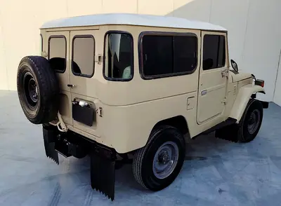 1983 Toyota FJ CRUISER 照片 17