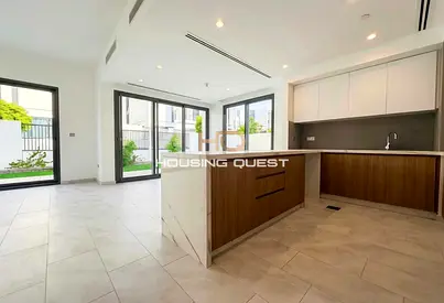 4 Bed | Facing Pool & Park | Prime Location