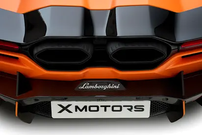 صورة 19 لـ 2024 Lamborghini REVUELTO