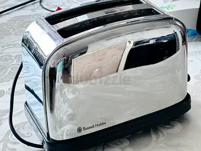 Russell Hobbs 2-Slice Chrome Toaster - Good Working Condition