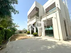 Single Row | Large 5 Bedroom | Vacant