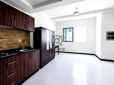 Modern Unit | Unfurnished |Pool View