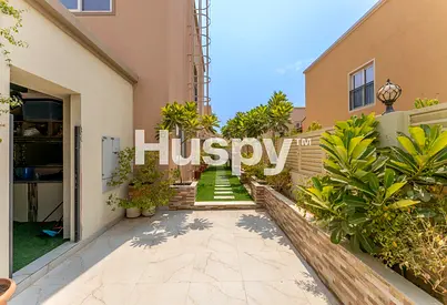 Extended | Upgraded Garden | Close to Amenities