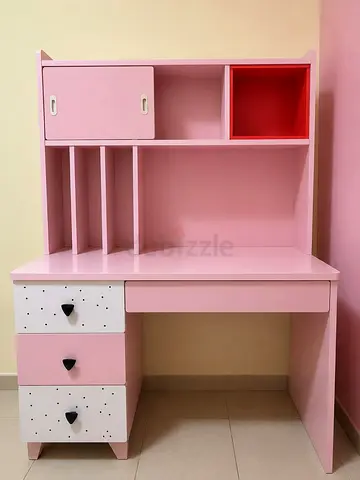 Hello kitty Pink Childrens room with Study Desk with Integrated Shelving and Drawer