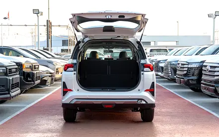 صورة 14 لـ 2025 Toyota VELOZ