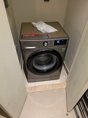 Lg washer 9kg good condition for sale