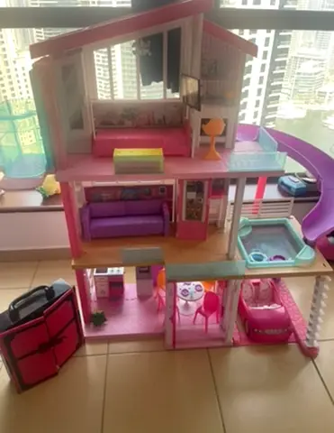 Dream Barbie House