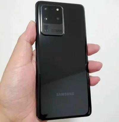 Samsung Galaxy S20 Ultra (Black) - Good Condition, 100x Zoom