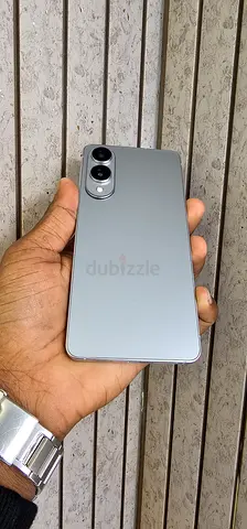 S25edge 512Gb 12ram have also sumsung warenty available price only 2249