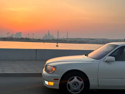 صورة 2 لـ 1999 Lexus LS-SERIES
