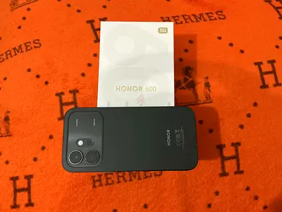 Honor 600