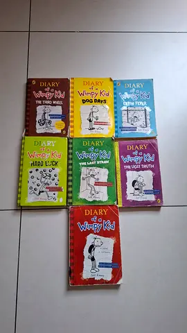 Set of wimpy kid books