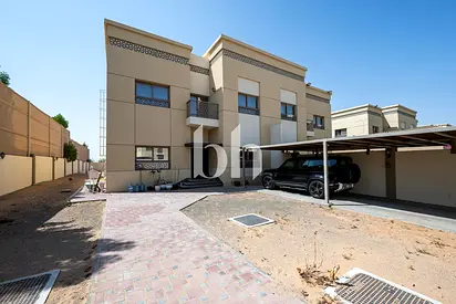 Best Deal 5 Bed | Spacious Villa | Near Park