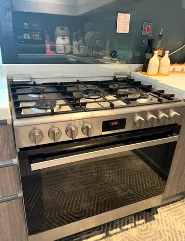 Bosch Digital Model Gas Cooker