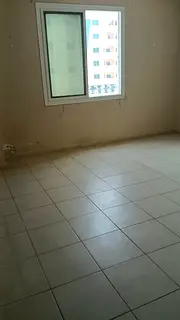 Spacious 2-Bedroom Apartment for Annual Rent in Al Qulaya, Sharjah – Central AC, 2 Bathrooms, Near