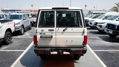 2026 Toyota LAND CRUISER 70 SERIES 照片 4