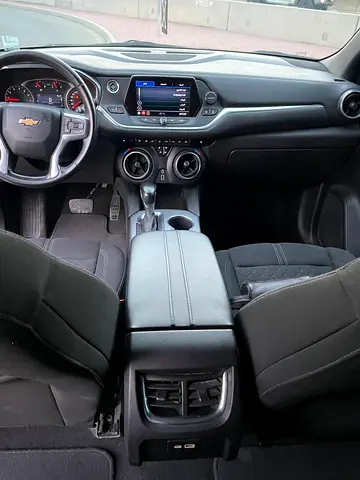 2020 Chevrolet BLAZER photo 5