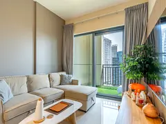 Fully furnished | Canal view | High floor