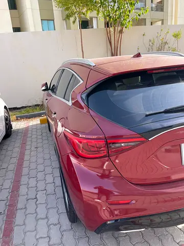 2019 Infiniti QX30 照片 4