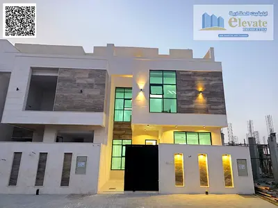تاون هاوس يضم 5 غرف نوم رئيسية