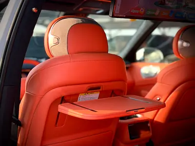 صورة 5 لـ 2025 LYNK & CO 900