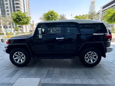 صورة 7 لـ 2023 Toyota FJ CRUISER