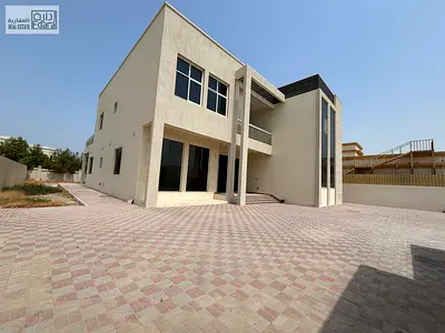 فيلا سكنيه مميزة للإيجار في الجرف 1 – عجمان | موقع ذهبي. مساحه 16000 قدم مربع