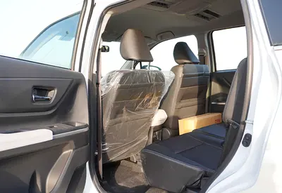صورة 11 لـ 2025 Toyota VELOZ