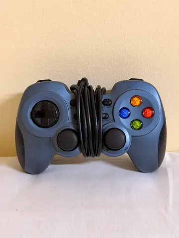 Wired Xbox-style Controller (Dual Analog) - Good Working Condition