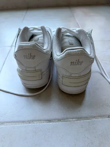 Used white Nike air sneakers, size eu38.5 — casual trainers